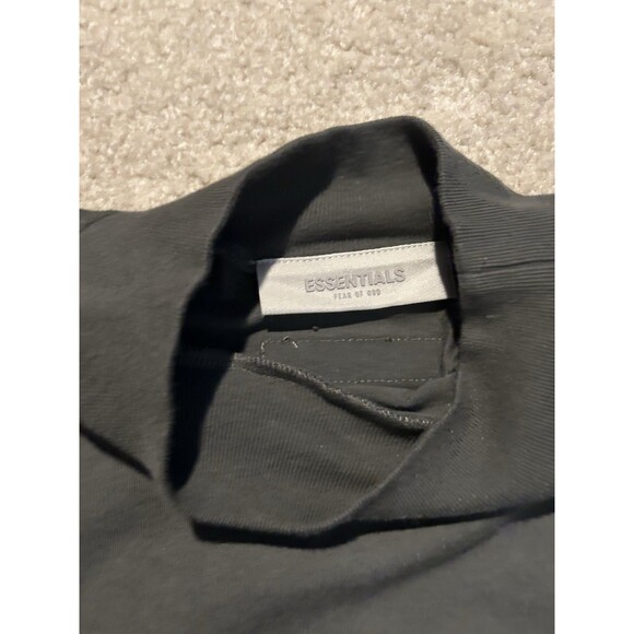 FOG Fear Of God Essentials L/S Tee Shirt Green/gray Reflective Logo Men Sz Xl - Picture 4 of 5